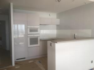 Køkken eller tekøkken på Très bel appartement de 55 m2 face mer avec superbe vue sur la baie de la Baule