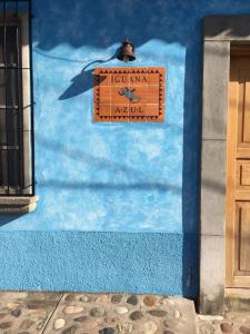 Hostel Iguana Azul tesisinde sergilenen bir sertifika, ödül, işaret veya başka bir belge