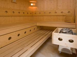 Zdjęcie z galerii obiektu Spacious Chalet in Annaberg-Lungötz with Sauna w mieście Annaberg im Lammertal