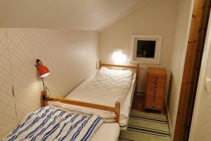מיטה או מיטות בחדר ב-Sågen - Great wildlife, no neighbours, large house