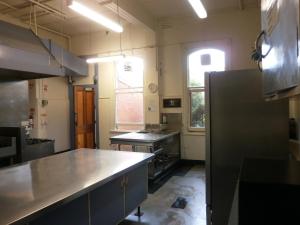 Kjøkken eller kjøkkenkrok på Launceston Backpackers