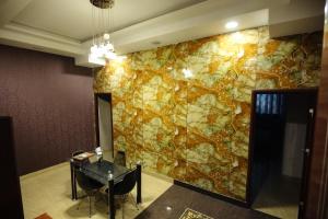 Istumisnurk majutusasutuses GOLDEN SECONDS Hotel