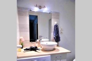 2 spacious bedrooms near Riquier station!