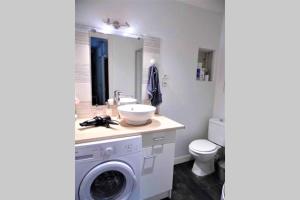 2 spacious bedrooms near Riquier station!