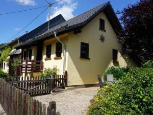 Galeriebild der Unterkunft Ferienhaus am Leiselbach in Leisel