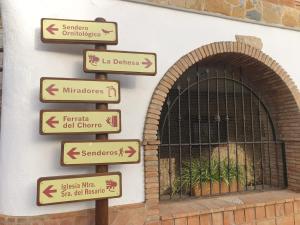 Certifikát, ocenenie alebo iný dokument vystavený v ubytovaní Encantadora casa de pueblo para 7 pax con gran Terraza