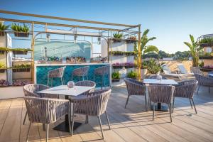 Barceló la Nucía Hills的阳台或露台