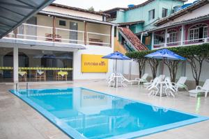 Bazén v ubytování Hotel Capuchins nebo v jeho okolí