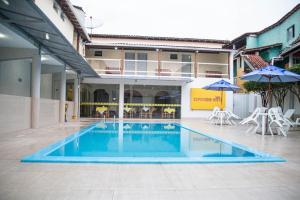 Bazén v ubytování Hotel Capuchins nebo v jeho okolí