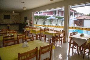Bazén v ubytování Hotel Capuchins nebo v jeho okolí