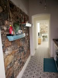 A kitchen or kitchenette at Casa Patella