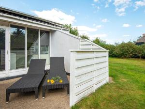 Zahrada ubytování Holiday Home Helmklit II