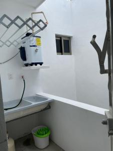 Kuchyň nebo kuchyňský kout v ubytování Departamento Orellana 11