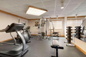 Gallery image of Ramada by Wyndham Fargo in Fargo