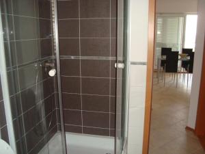 Ένα μπάνιο στο Apartment Sunset Rogoznica