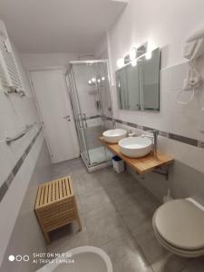 A bathroom at Double B Ferruccio I