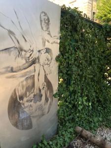 Giardino di Torre Caetani- Night in a medieval tower