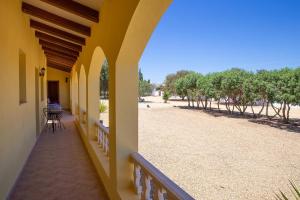 Fotografia z galérie ubytovania Casa Ana - delightful semi-detached villa with large swimming pool, tennis court and huge gardens plus Free wifi v destinácii Turre