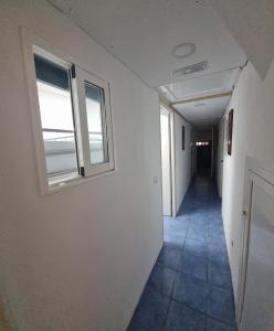 Fotografie z fotogalerie ubytování ALBERGUE CRISTINA habitaciones con baño privado y mini cocina v destinaci Corralejo