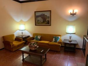 A seating area at Casa Rural de Tío Félix