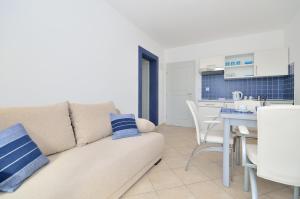 Kuchyň nebo kuchyňský kout v ubytování Apartments Nautilus