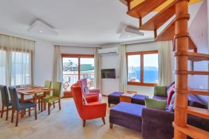 Zona de estar de Çınarlar Apart Hotel KAŞ