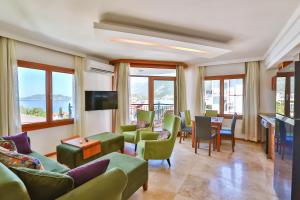 Zona de estar de Çınarlar Apart Hotel KAŞ