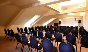 Konferenční prostory v ubytování Hôtel Cosmos & Spa + 37 fotografií