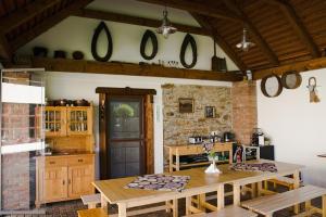 Dapur atau dapur kecil di Dvoupokojový apartmán s kuchyňským koutem