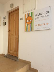Um certificado, pr�mio, placa ou documento mostrado em Altavista Penthouse T2