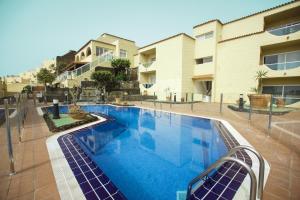 The swimming pool at or close to Book Jet - HIBISCUS BEACH FRONT