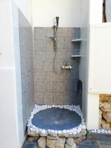 Koupelna v ubytování Casa vacanze nel verde del Sinis + 56 fotografií