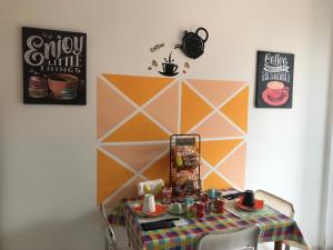 Jedlo v ubytovaní bed & breakfast alebo blízkom okolí