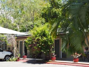 Gallery image of Sunbird Motel in Townsville