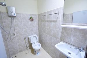 Koupelna v ubytování Toon Guesthouse + 37 fotografií