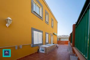 The building in which Az apartmant is located
