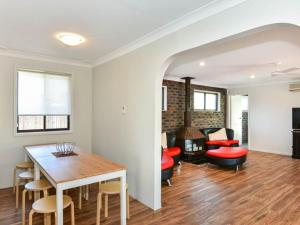 Gallery image of Noraville Summer House in Norah
