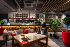 Posezení v ubytování ibis Osaka Umeda