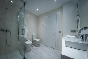 Kúpeľňa v ubytovaní Apartamentos Palacio de Yolanda