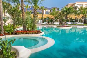 Bazén v ubytovaní Barceló La Nucía Palms alebo v jeho blízkosti