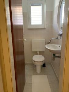 Kúpeľňa v ubytovaní Apartments Anka i Krešimir