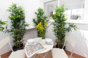 Fotografia z galérie ubytovania ISG Apartments Downtown family haven Free parking spot v destinácii Seville