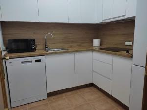 Kuchyňa alebo kuchynka v ubytovaní Casas de Madera Los Molinos