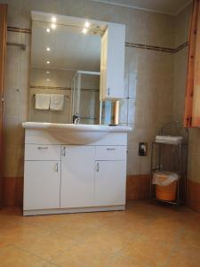 A bathroom at Appartements Edda