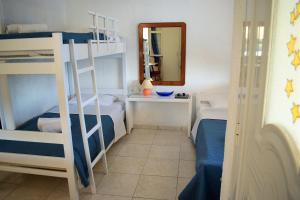 A bed or beds in a room at The eagle Még 20 kép