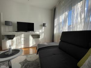 Telewizja i/lub zestaw kina domowego w obiekcie Marimar apartments