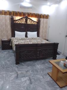 Gallery image of Clifton Lodge Guest house in Karachi