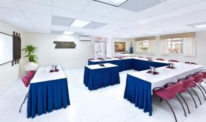 Área de negócios e/ou sala de conferências em Blue Horizon Hotel mais 37 fotos