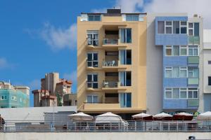 The building in which Az apartmant is located