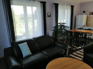 Część wypoczynkowa w obiekcie Apartament Mysłakowice